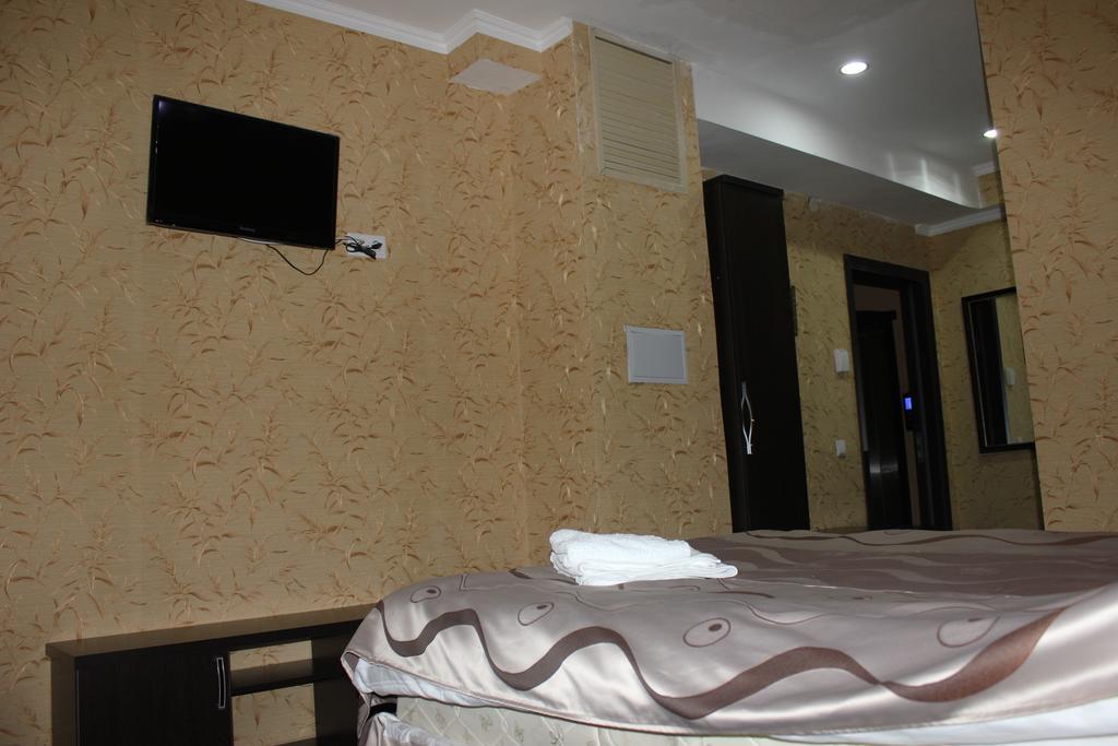 Home Hotel Astana Ruang foto