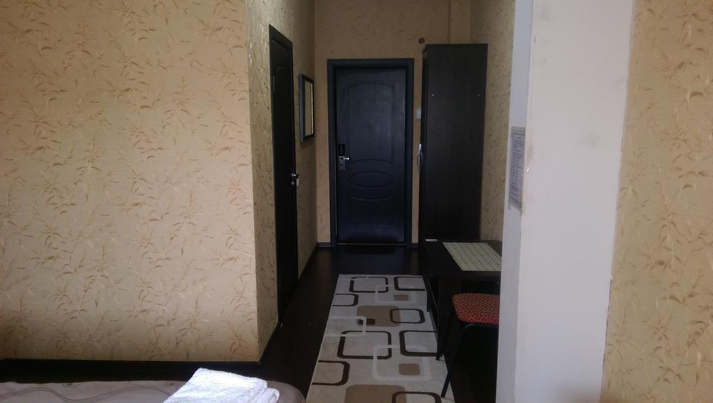 Home Hotel Astana Bagian luar foto